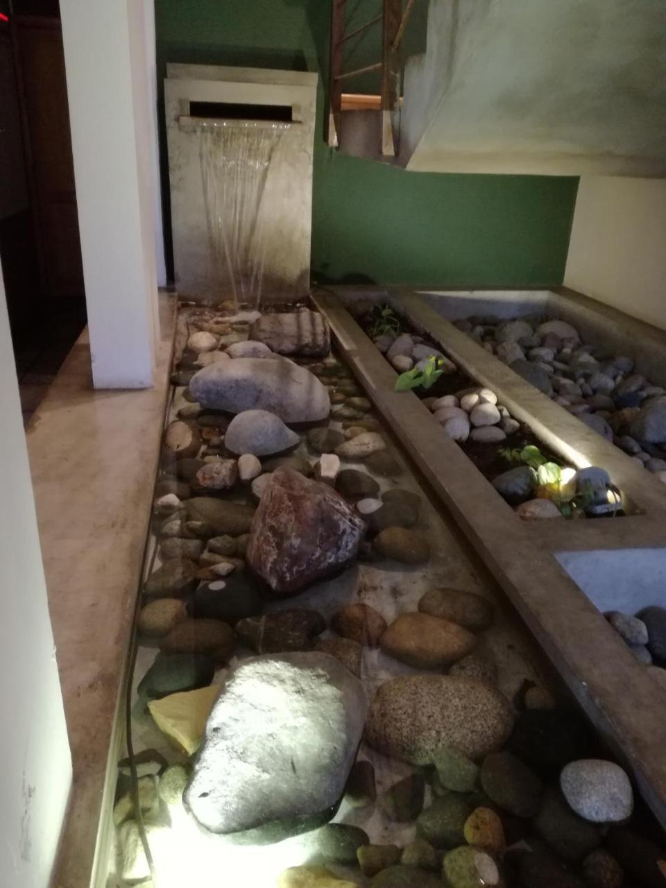 Hosteria Aca Al Sur Villa La Angostura Extérieur photo